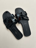 Oran en cuir vernis noir
