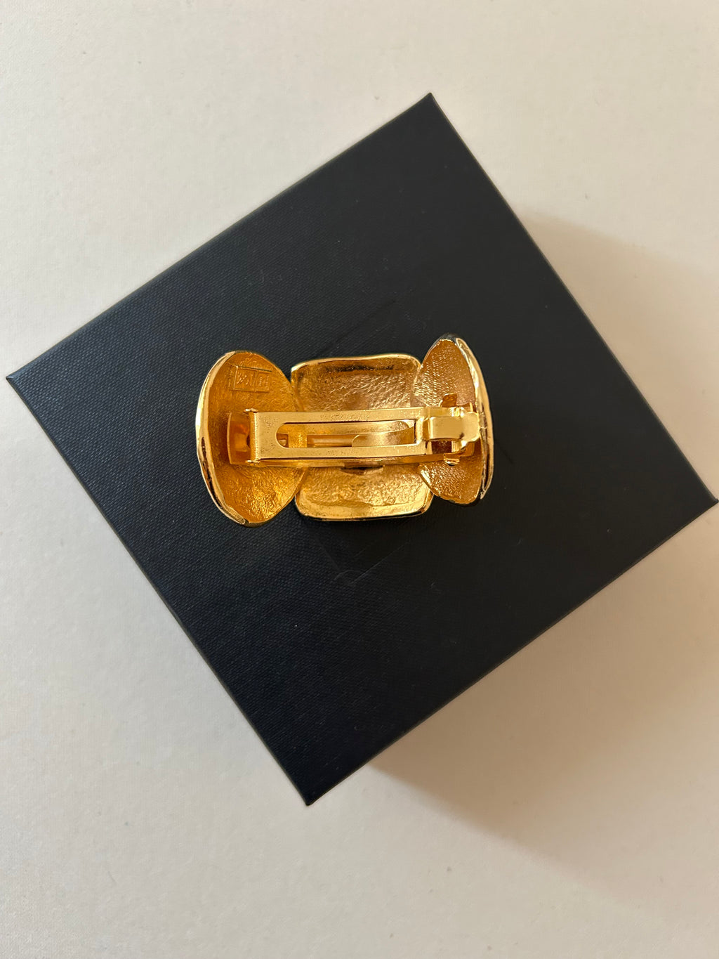 Barrette à Cheveux Yves Saint Laurent