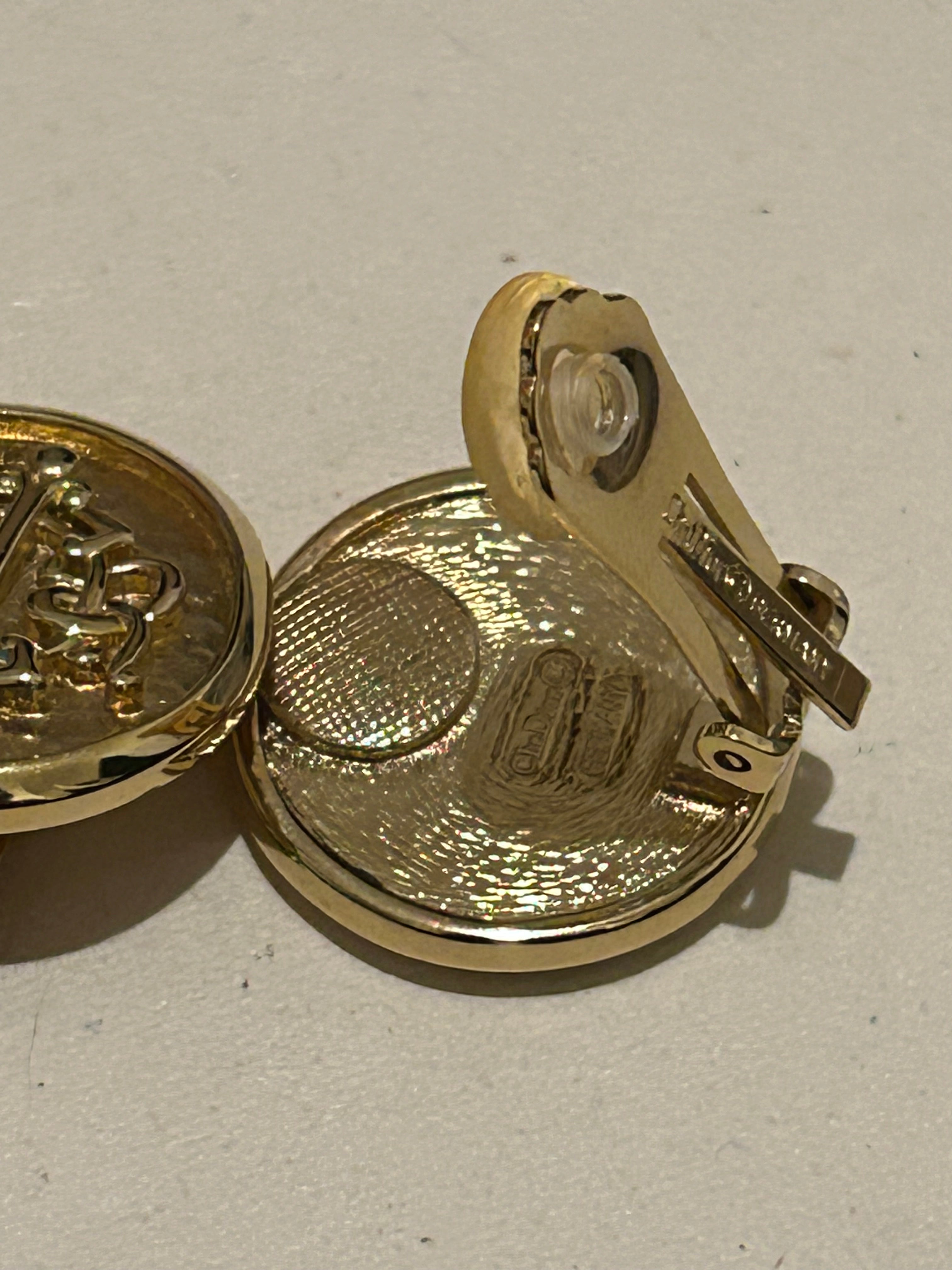 Boucles d’oreilles à clips vintage Christian Dior